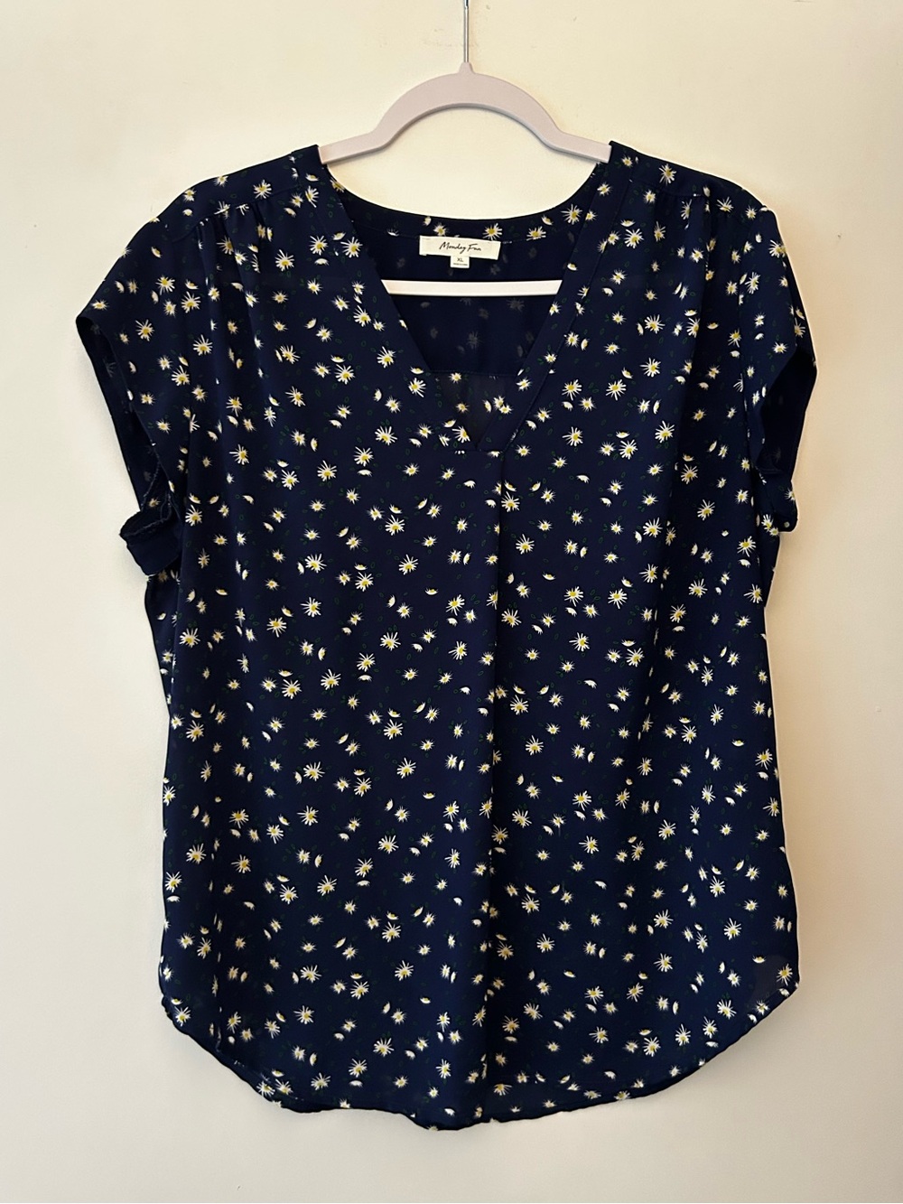Monday Fun Navy Floral V-Neck Short Sleeve Blouse